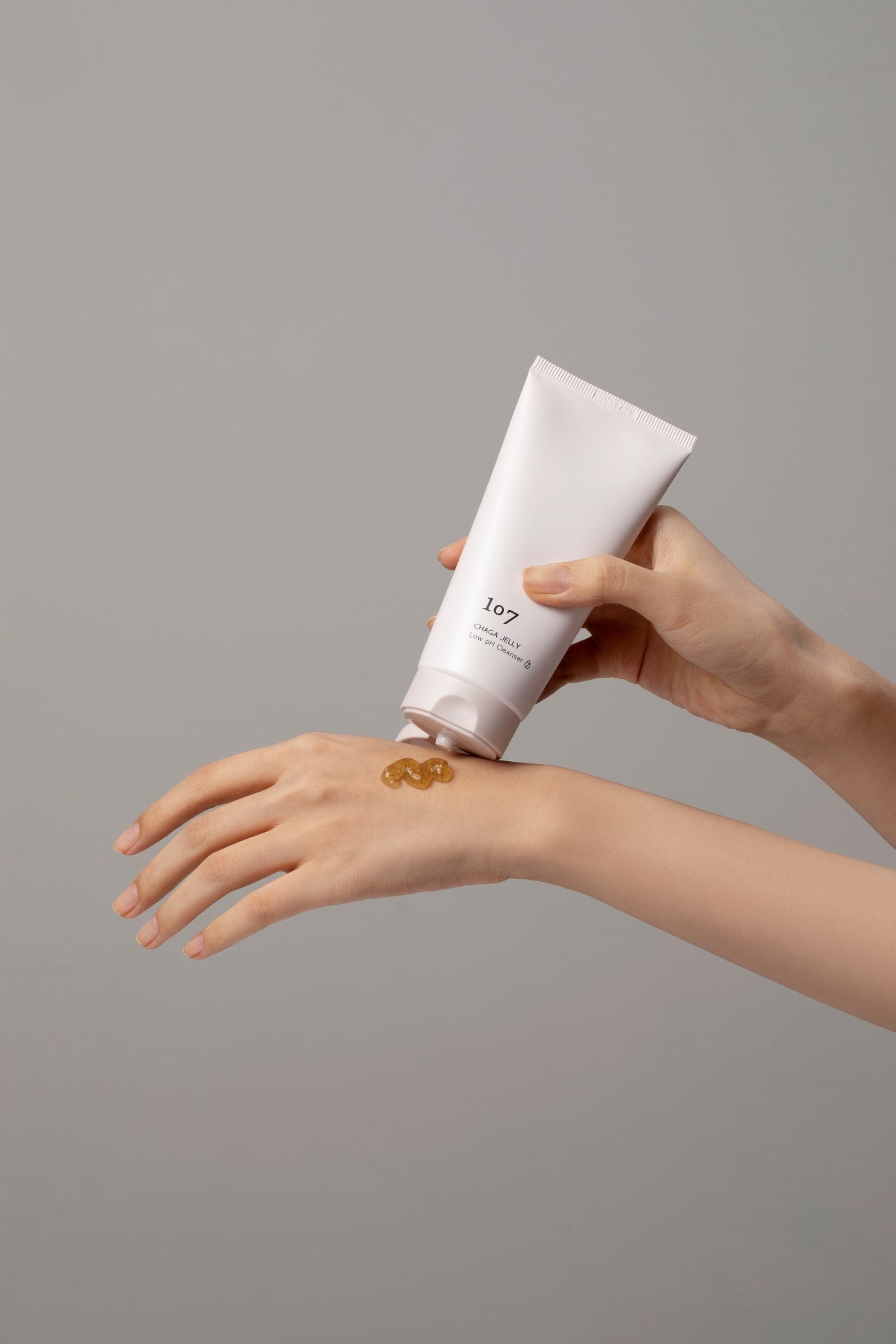 107 CHAGA JELLY Low pH Cleanser